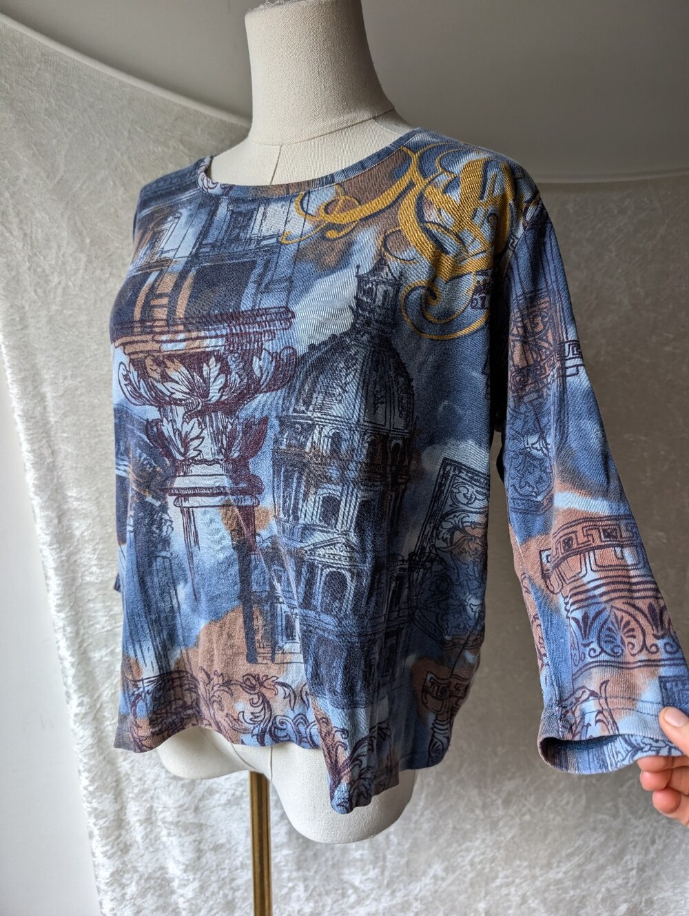 Gloria Vanderbilt Vintage Renaissance Architecture Filigree Cotton 3/4 Sleeve